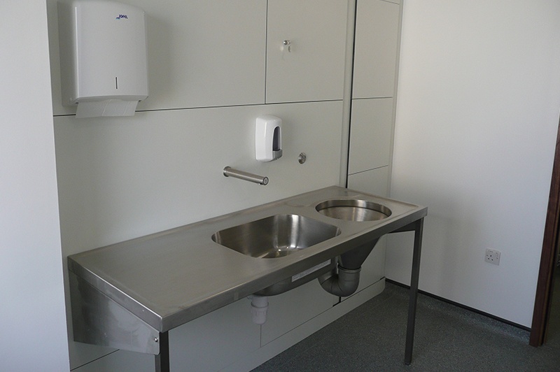 Stainless steel sinks and tap.